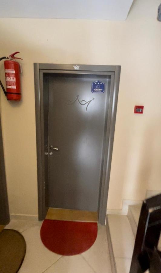 Kopaonik Apartmani U Kraljevim Cardacima , Car 27 I 6-13 מראה חיצוני תמונה